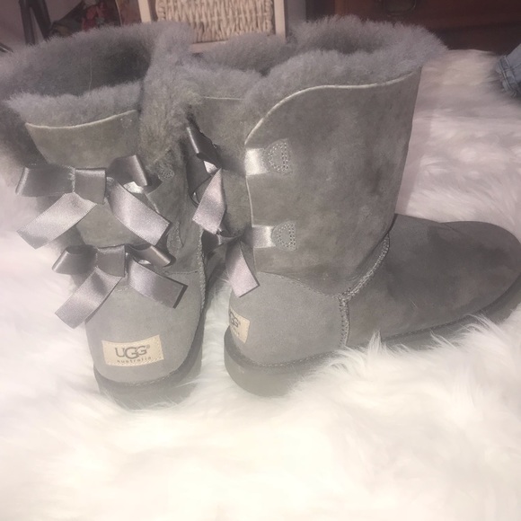 UGG Shoes - Gorgeous Gray Uggs 💕
